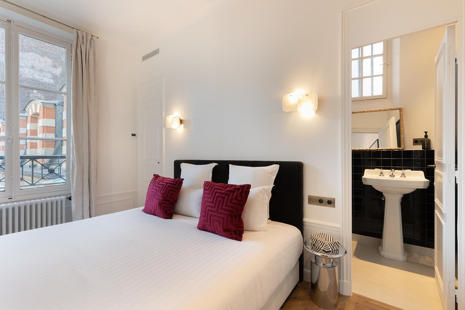 Pick A Flat's In Saint-germain - Place Furstemberg * Parijs